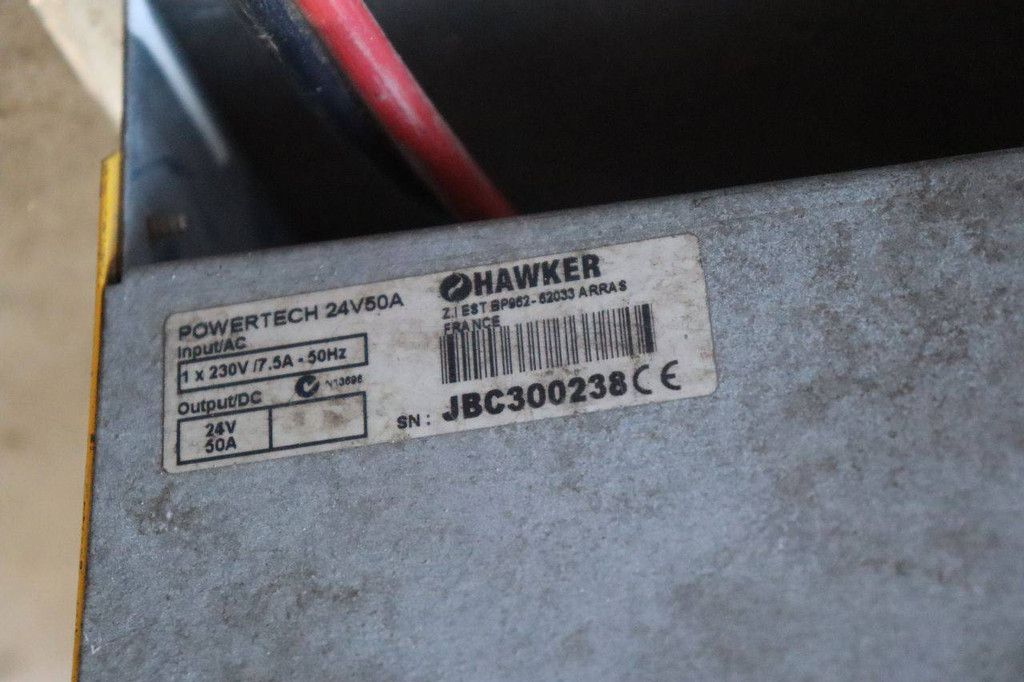 Hawker 24V Battery Charger