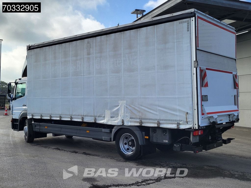 Mercedes Atego 1524 4X2 15tonner curtainsides 1500kg Ladebordwand Automatic Airco Euro 6