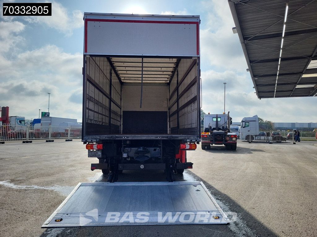 Mercedes Atego 1524 4X2 15tonner curtainsides 1500kg Ladebordwand Automatic Airco Euro 6