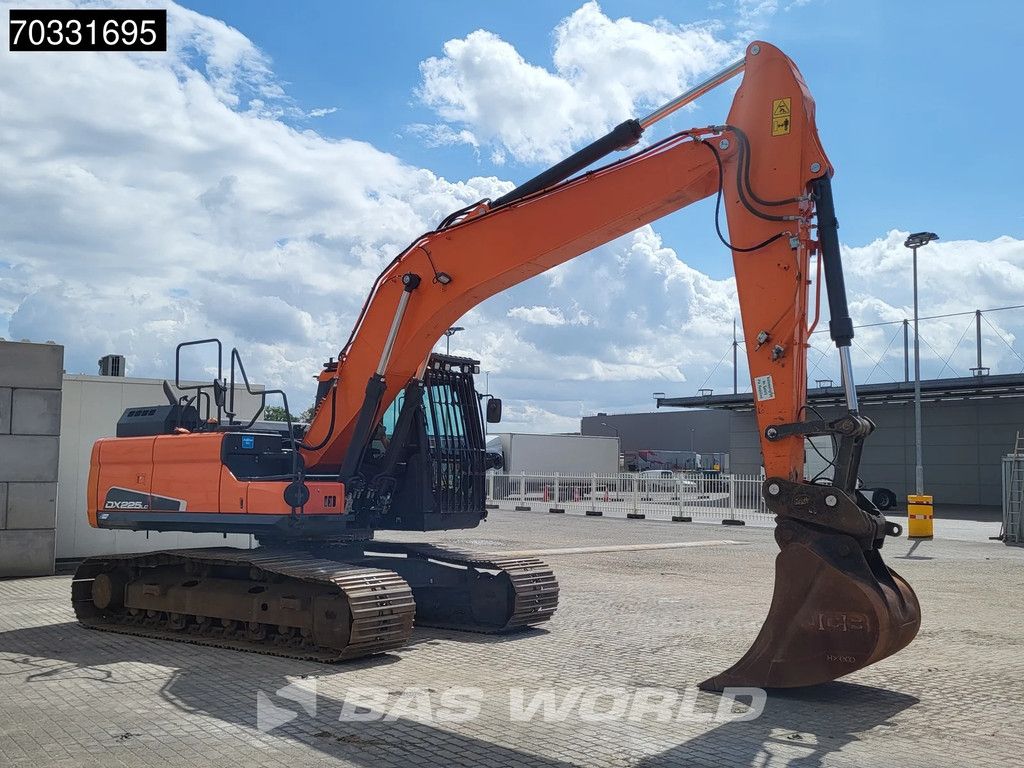 Doosan DX225 LC-5