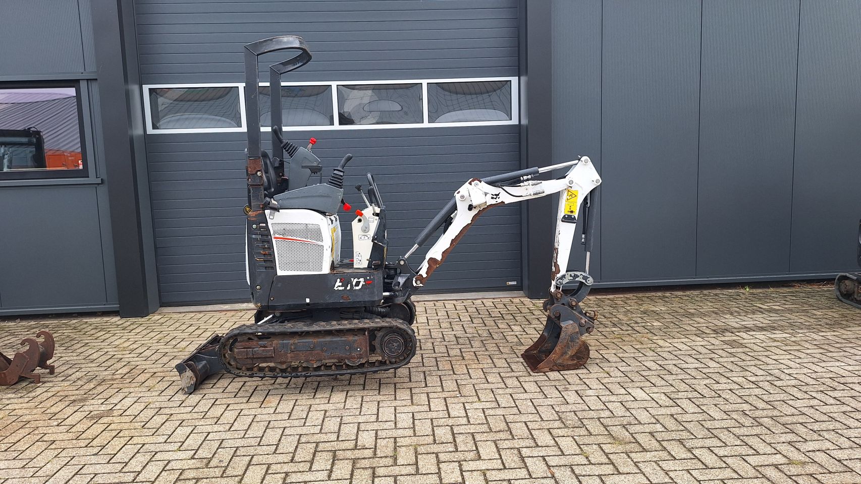 Bobcat E10 Sloop/sorteer functie 1480uur/2021