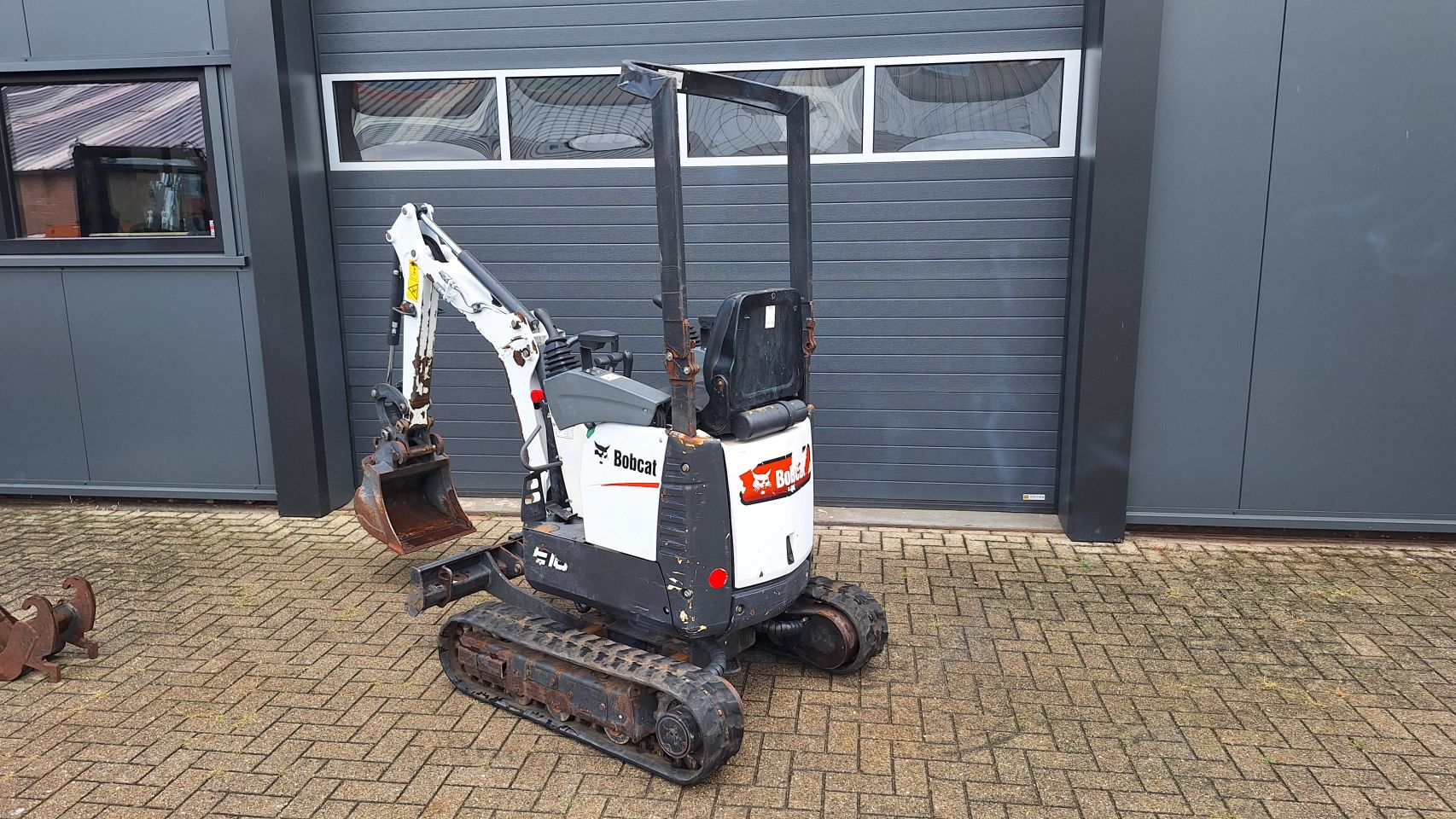 Bobcat E10 Sloop/sorteer functie 1480uur/2021