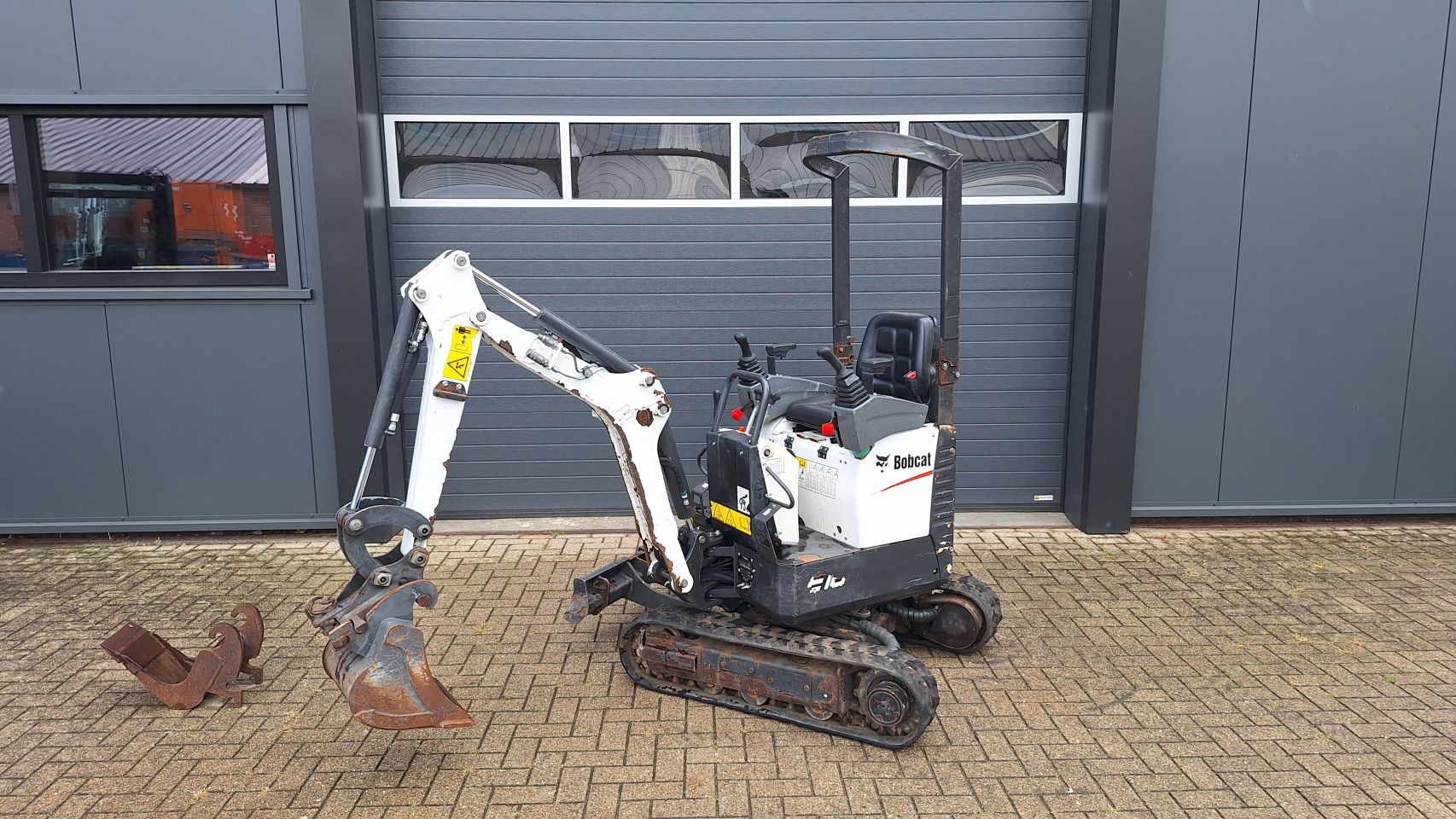 Bobcat E10 Sloop/sorteer functie 1480uur/2021