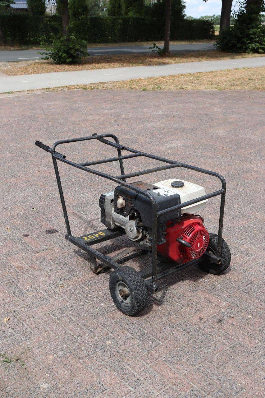 Generator NSM AM100-LB Benzin 7,7 kVA