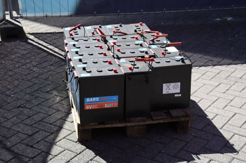 Traction Batteries Bars J305 16 pieces New