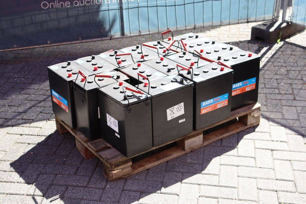 Traction Batteries Bars J305 16 pieces New