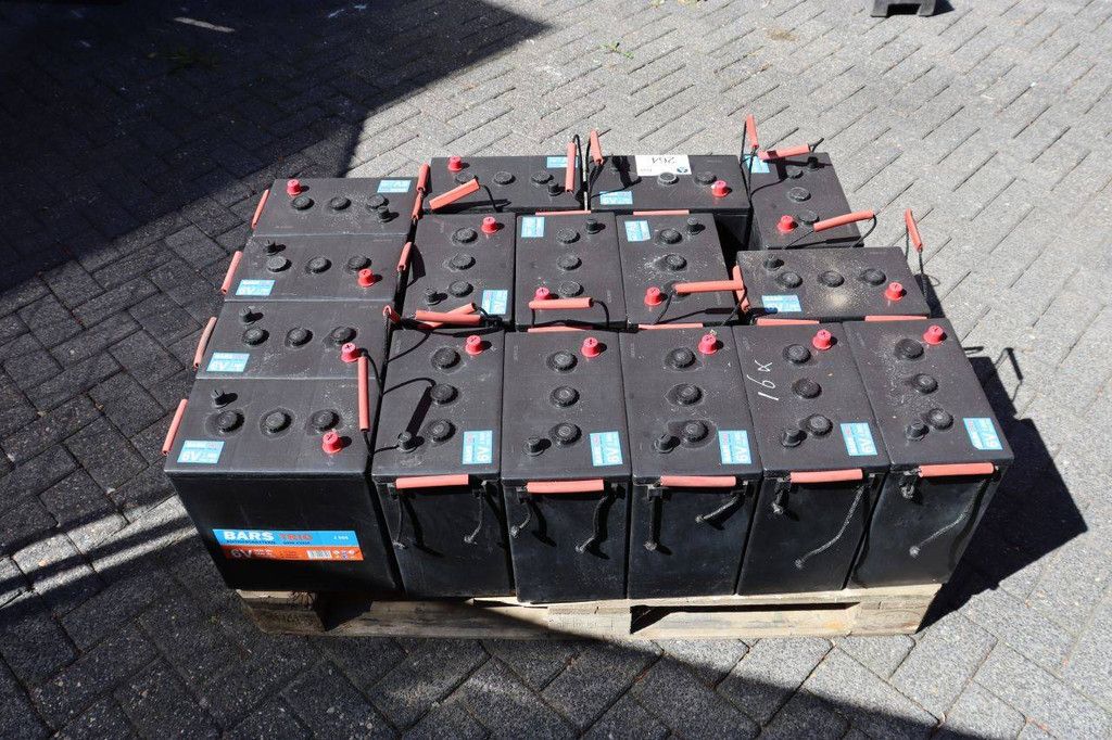 Traction Batteries Bars J305 16 pieces New
