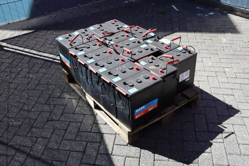Traction Batteries Bars J305 16 pieces New