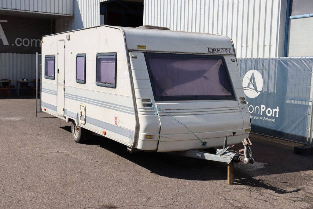 Liberty Wohnwagen 1300 kg 1996