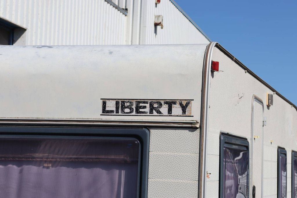 Liberty Wohnwagen 1300 kg 1996