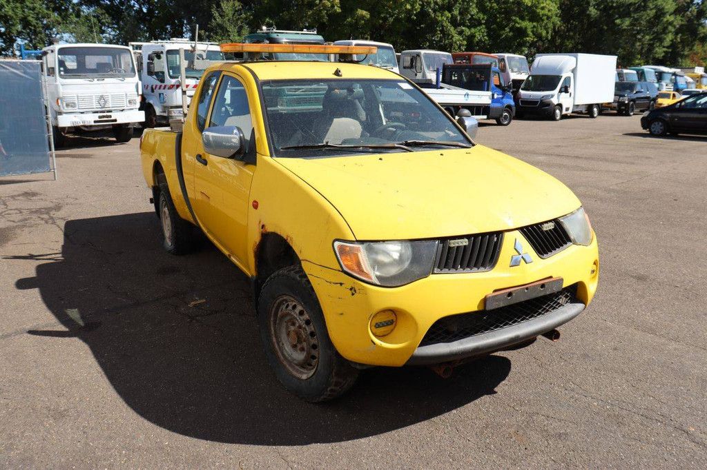 Pick Up Mitsubishi L200 CLUB CAB 4WD INVITE Diesel 136hp 2007