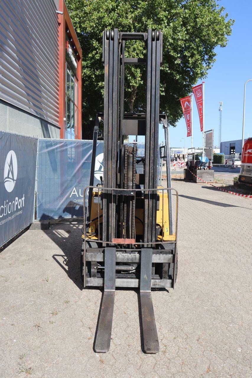 Caterpillar F50DSA Electric Forklift 1765kg 6.6m 1996