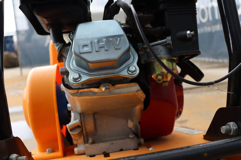 Vibratory Plate AC H7R12U Petrol 2025