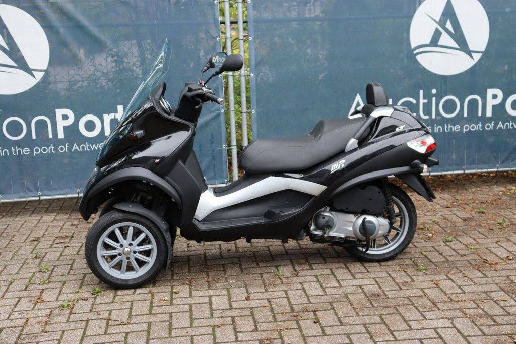 Scooter Piaggio MP3 Petrol 2009
