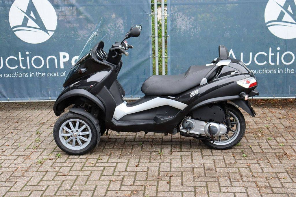 Scooter Piaggio MP3 Petrol 2009