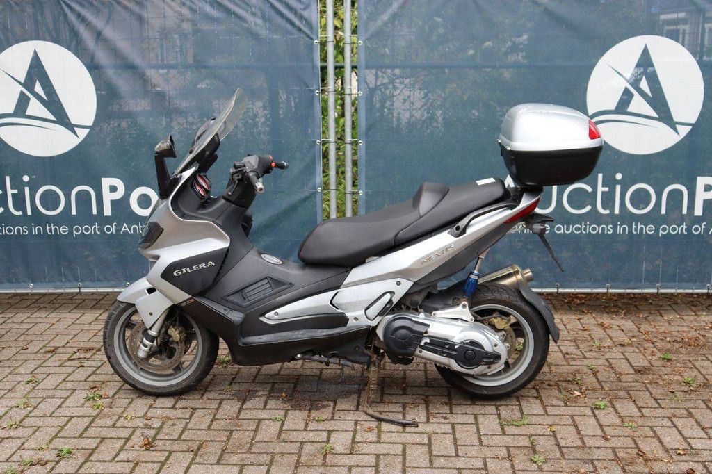 Gilera Nexus 500 Petrol Scooter 2004