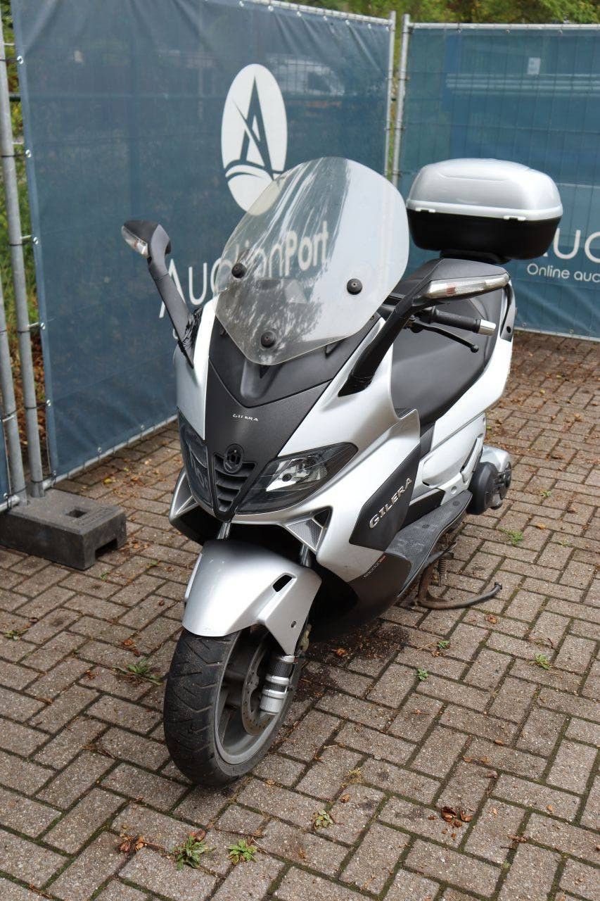 Gilera Nexus 500 Petrol Scooter 2004