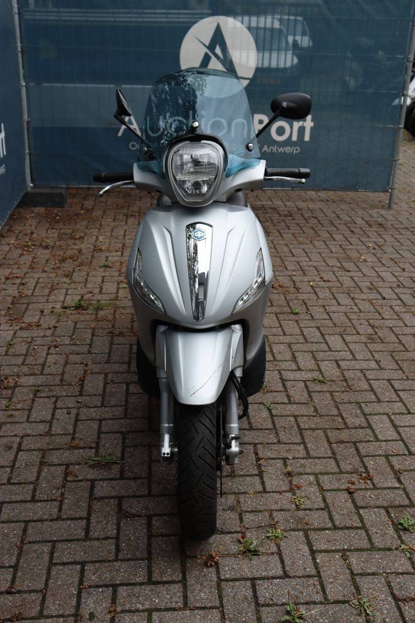 Scooter Piaggio Beverly 350 Petrol 2019