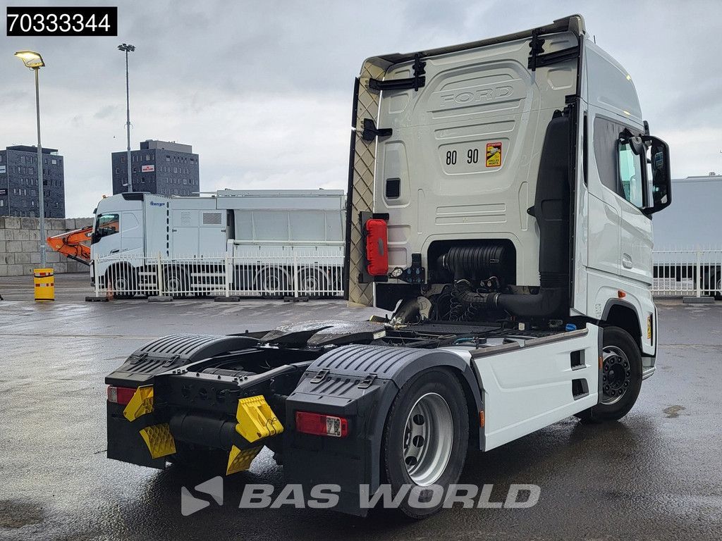 Ford F-Max 500 4X2 Retarder 2xTanks ACC Navi Standklima