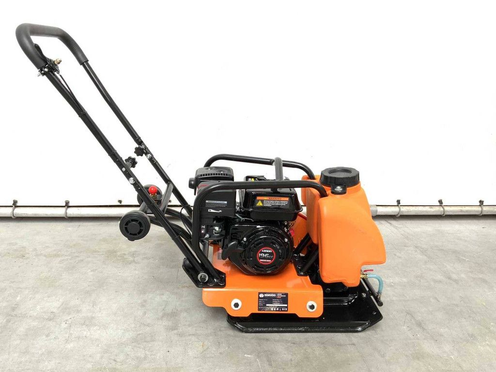 Vibrating plate Daewoo DATM80 2026