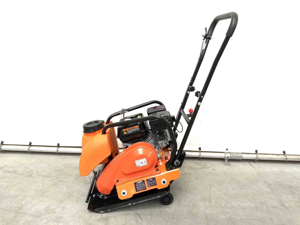 Vibrating plate Daewoo DATM80 2026