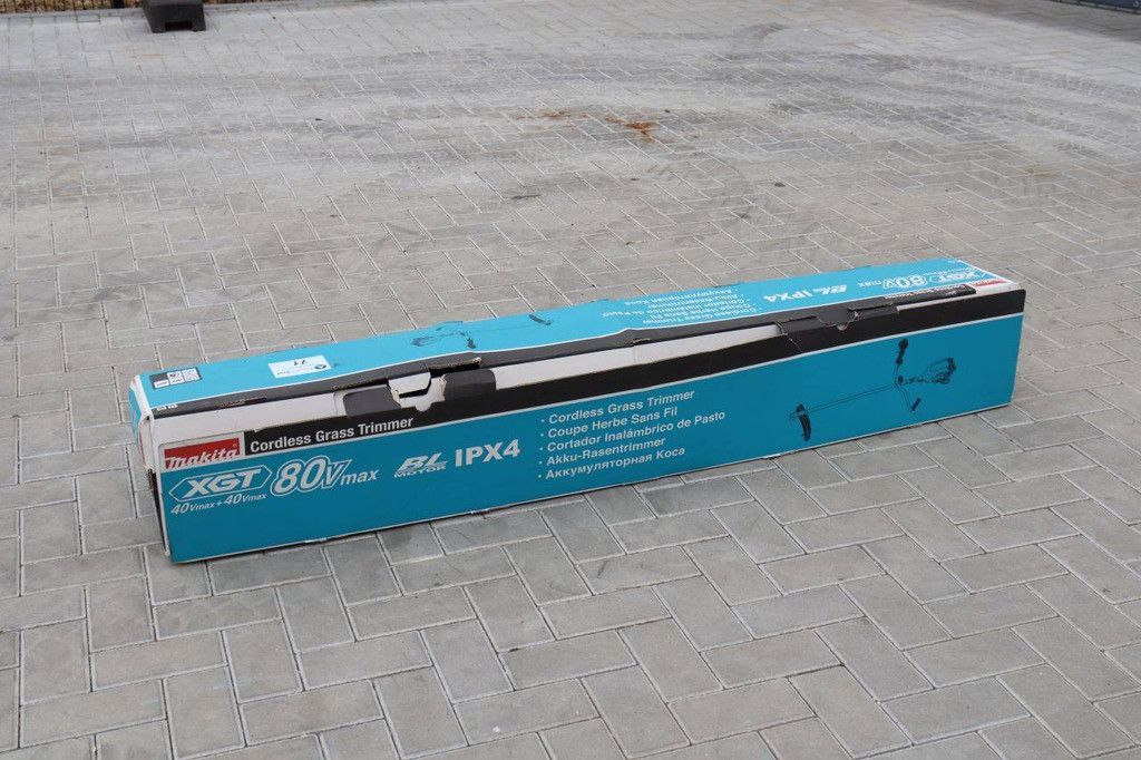 Cordless Brushcutter Makita UR012G Electric 80V In Box New