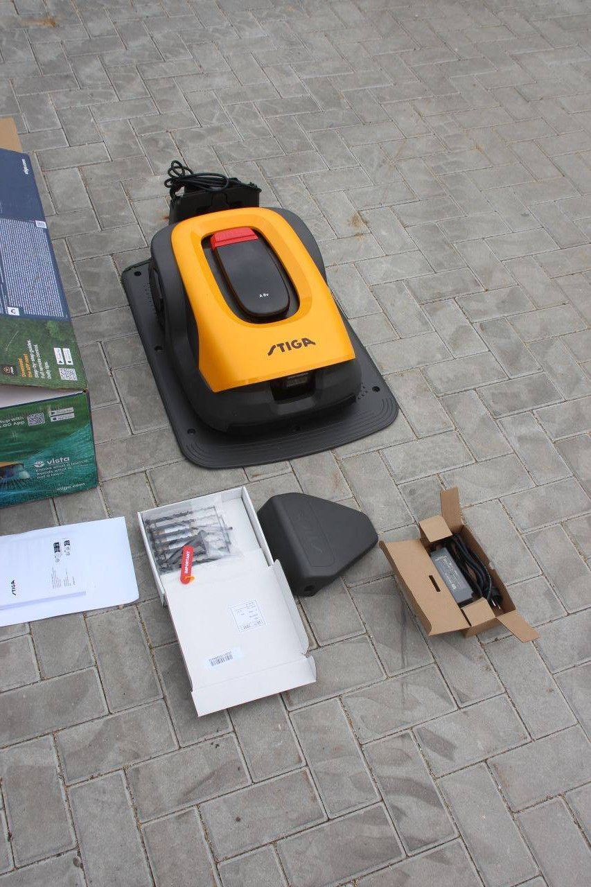 Stiga A 6v Electric Robotic Mower (GPS system) New