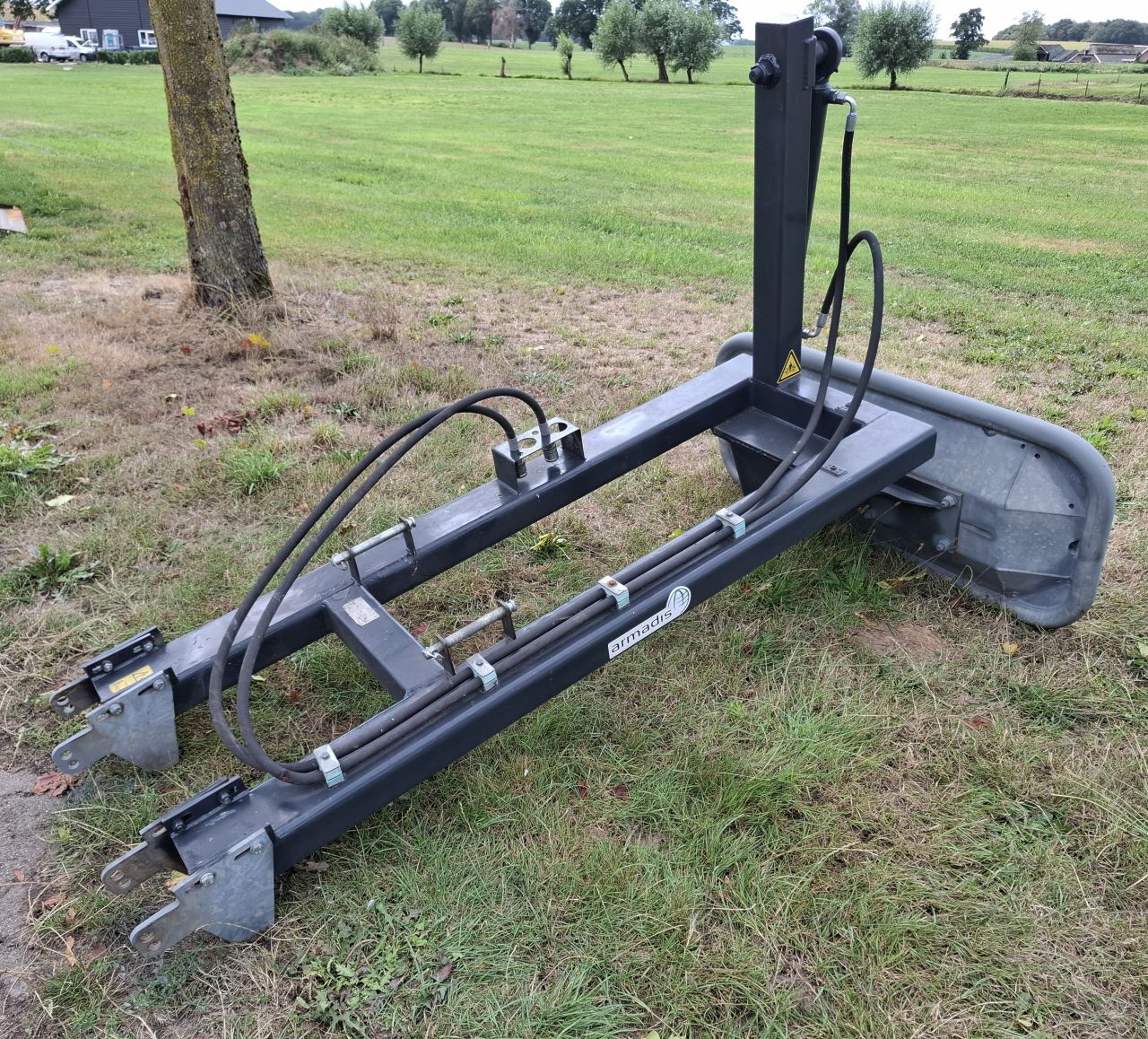 Armadis kuilschuif met palletlepel aansluiting