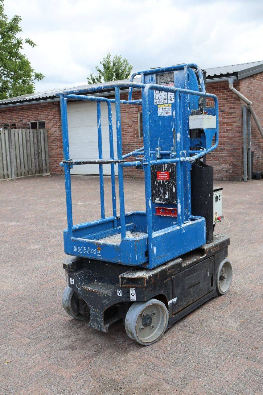 ATN Piaf 650RC Electric Mast Lift 200kg 2015