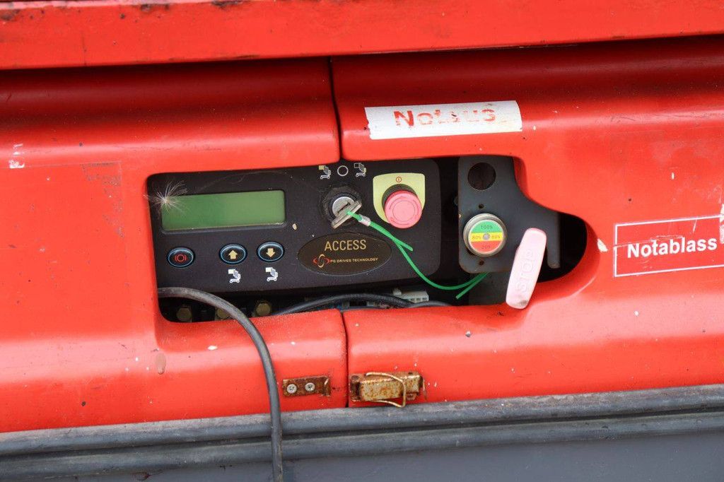 Bravi Lui Mini Electric Mast Lift