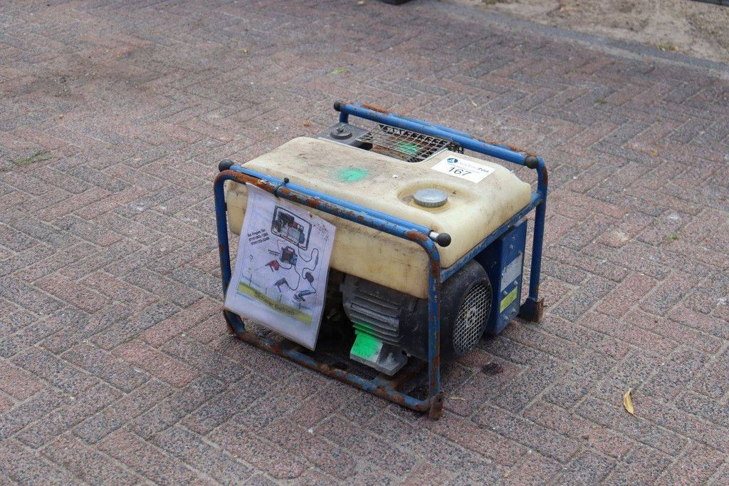 Geko Gasoline Generator 3kVA