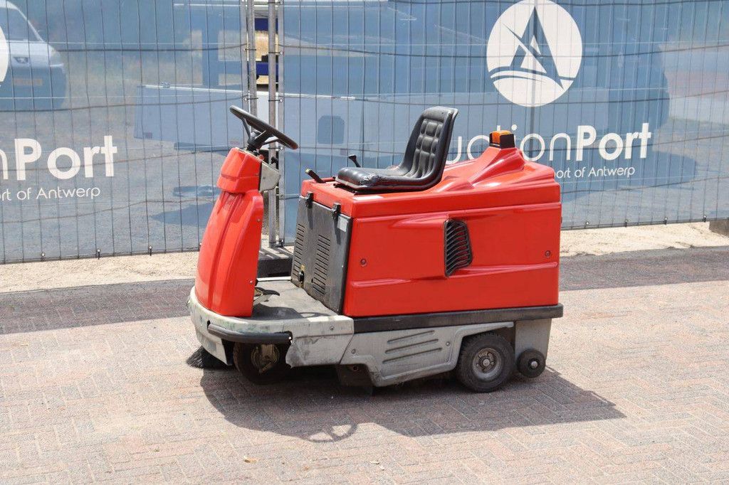 Sweeper Teknova TK1000S Petrol 5.5hp 2001