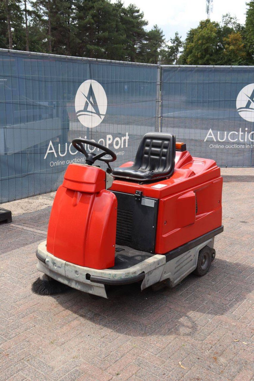 Sweeper Teknova TK1000S Petrol 5.5hp 2001