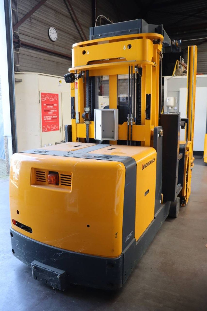 Jungheinrich EKX 410 Electric High-Rise Truck 1000kg 4.25m 2010