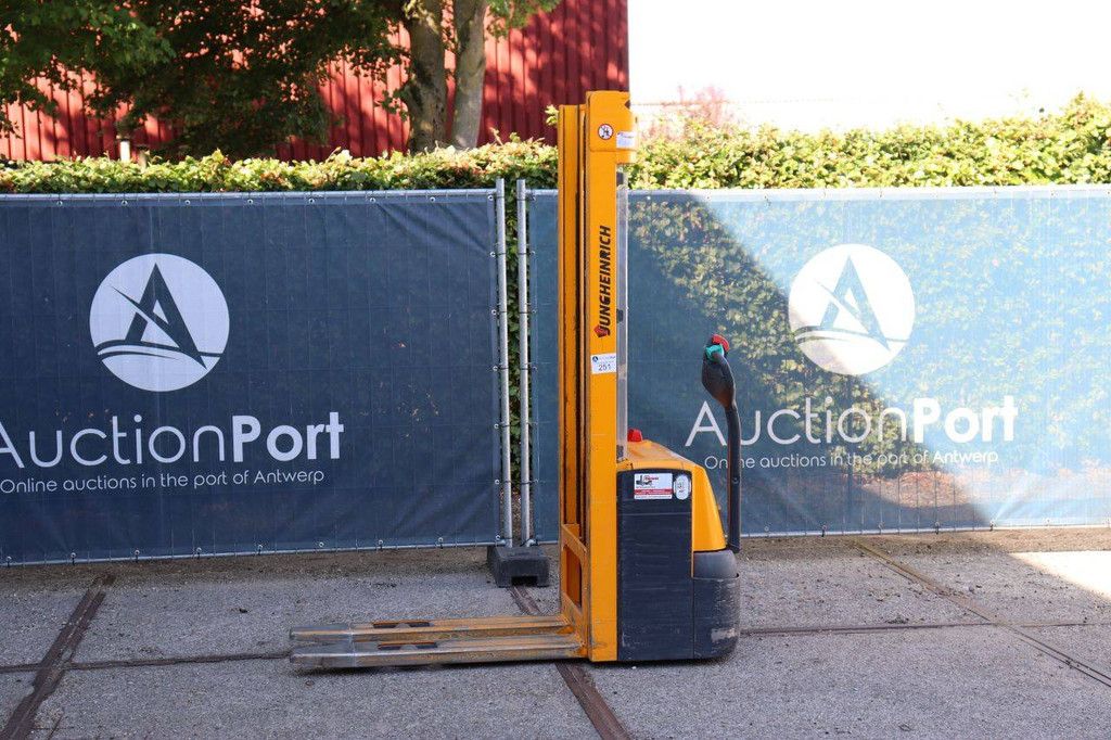 Stacker Jungheinrich EJC 110 Electric 1600kg 3.0m 2008