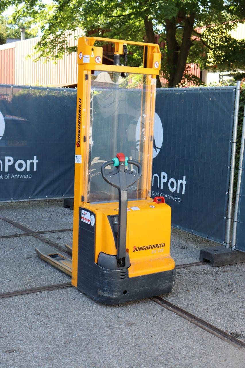 Stacker Jungheinrich EJC 110 Electric 1600kg 3.0m 2008
