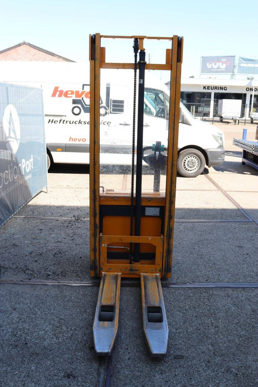 Stacker Jungheinrich EJC 110 Electric 1600kg 3.0m 2008