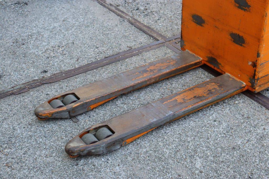 Pallet truck Still EGU 20 Electric 2000kg 2001