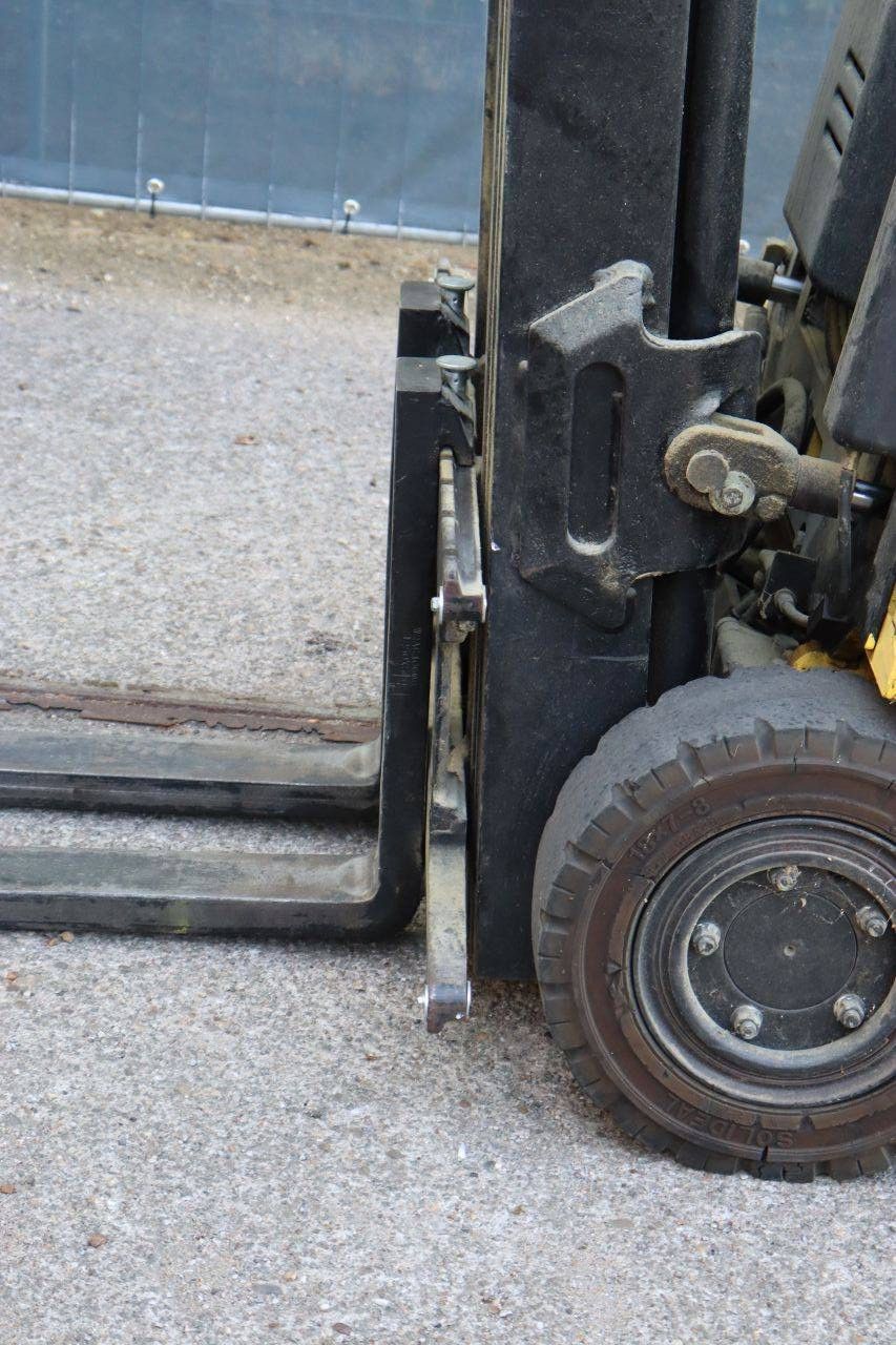 Hyster J1.60XMT Electric Forklift 1600kg 3.33m 1999
