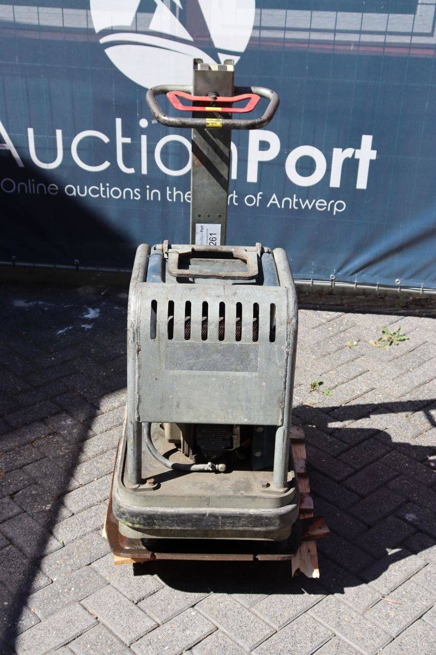 Vibratory Plate Yanmar SWEPAC FB 250 Diesel 2012