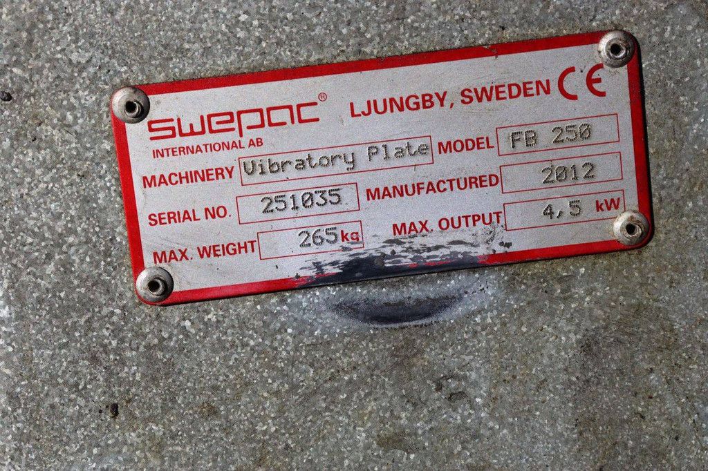 Vibratory Plate Yanmar SWEPAC FB 250 Diesel 2012
