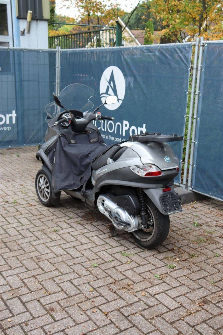 Piaggio MP3 Petrol Scooter