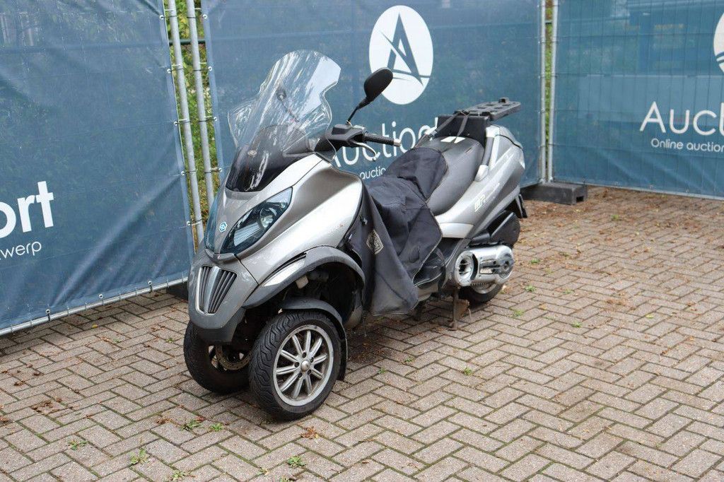 Piaggio MP3 Petrol Scooter