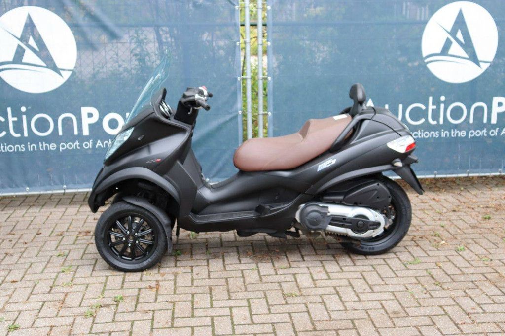 Scooter Piaggio MP3 400 LT i.e. Petrol 2011