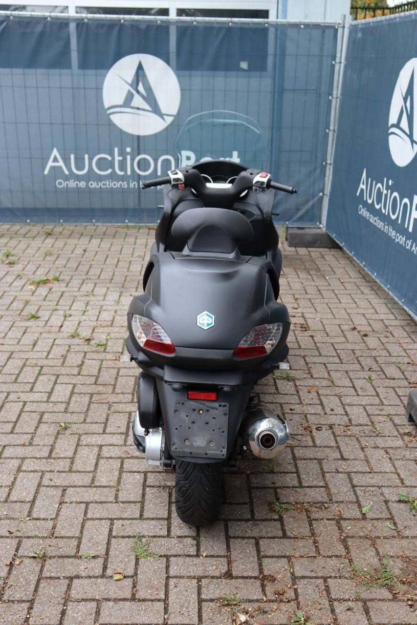 Scooter Piaggio MP3 400 LT i.e. Petrol 2011