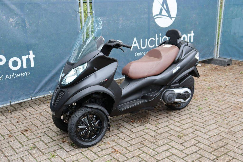 Scooter Piaggio MP3 400 LT i.e. Petrol 2011