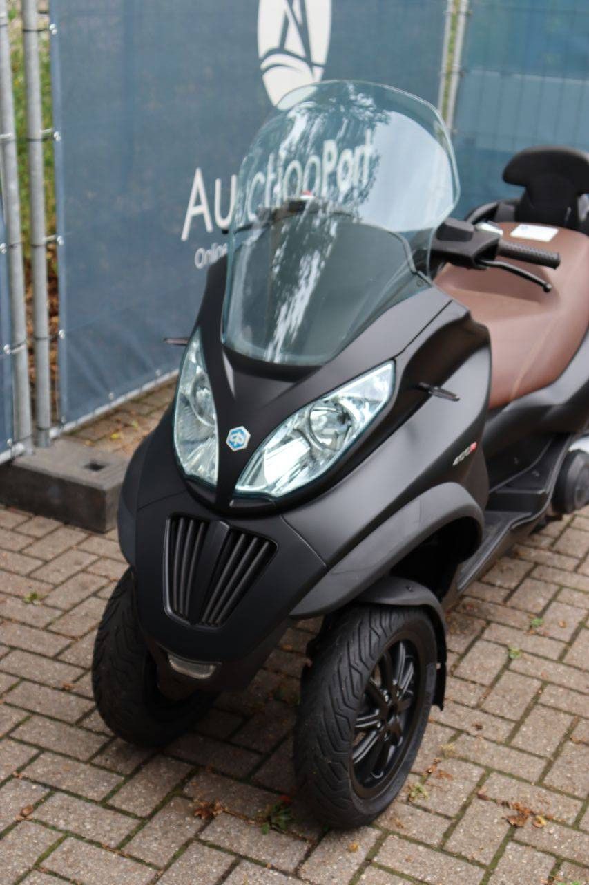 Scooter Piaggio MP3 400 LT i.e. Petrol 2011