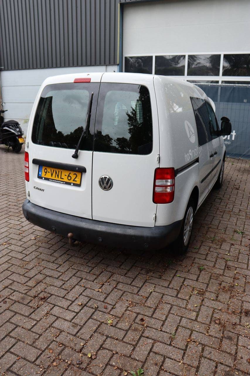 Volkswagen Caddy Diesel Van 2011