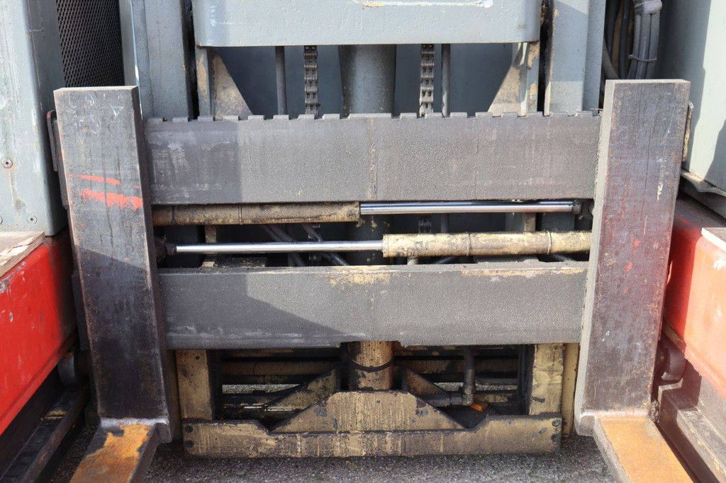 Seitenlader Battioni&Pagani HT5C Diesel 5000kg 4,5m 1997