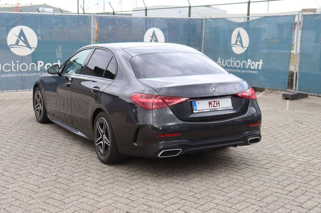 Mercedes Benz C200D AMG 2024 (Margin)